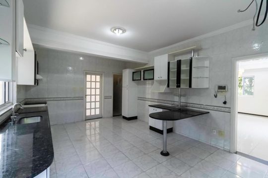 Cozinha de casa à venda com 4 quartos, 560m² em Bandeirantes (pampulha), Belo Horizonte
