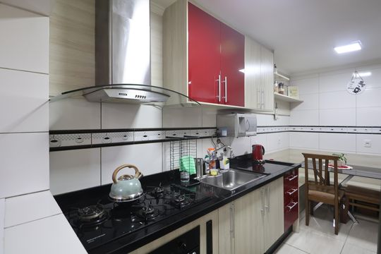 Cozinha de apartamento à venda com 3 quartos, 181m² em Centro, Canoas