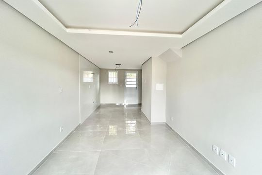 Casa à venda com 2 quartos, 67m² em São Jorge, Novo Hamburgo
