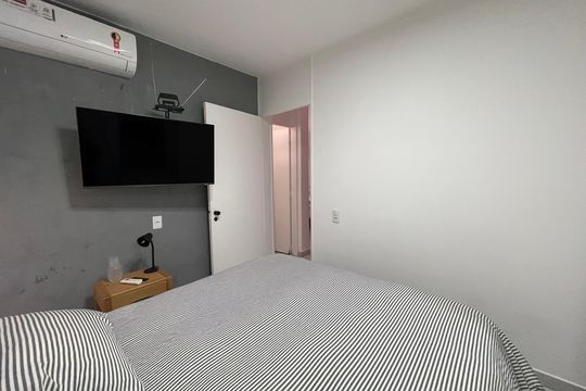 Quarto 1 de apartamento à venda com 2 quartos, 50m² em Jaguaré, São Paulo