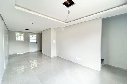 Sala de casa à venda com 2 quartos, 67m² em São Jorge, Novo Hamburgo