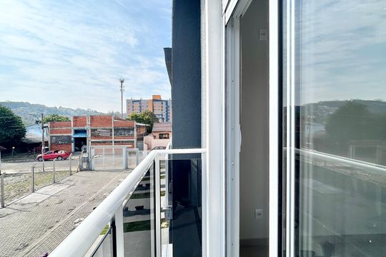 Sacada Quarto 2 de casa à venda com 2 quartos, 67m² em São Jorge, Novo Hamburgo