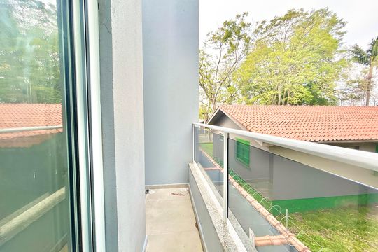 Sacada do Quarto 1 de casa à venda com 2 quartos, 67m² em São Jorge, Novo Hamburgo