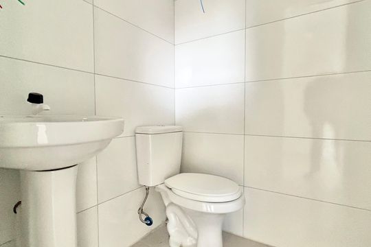 Lavabo de casa à venda com 2 quartos, 67m² em São Jorge, Novo Hamburgo