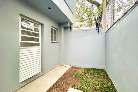Quintal de casa à venda com 2 quartos, 67m² em São Jorge, Novo Hamburgo