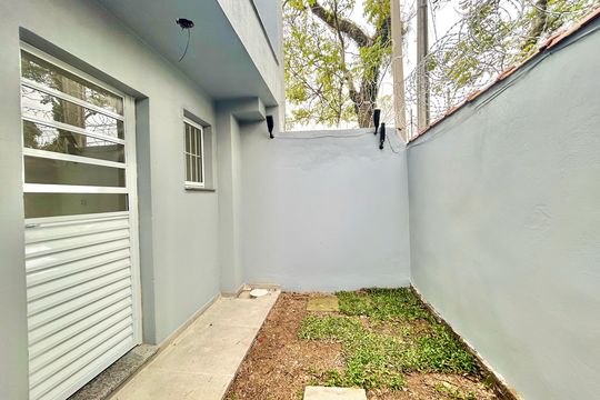 Quintal de casa à venda com 2 quartos, 67m² em São Jorge, Novo Hamburgo