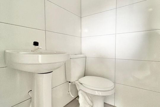 Lavabo de casa à venda com 2 quartos, 67m² em São Jorge, Novo Hamburgo