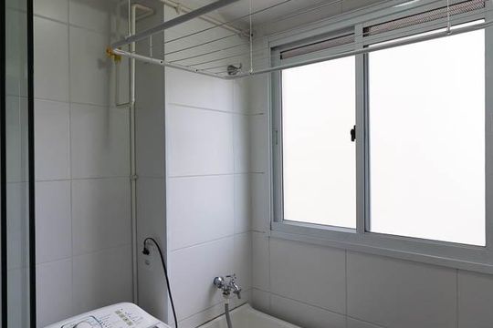 Lavanderia de apartamento à venda com 2 quartos, 40m² em Parque Bristol, São Paulo