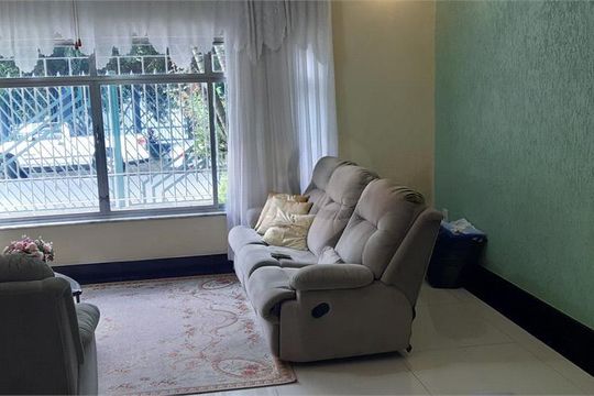 Casa à venda com 3 quartos, 256m² em Oswaldo Cruz, São Caetano do Sul