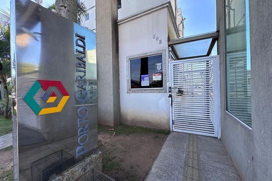 Fachada de apartamento à venda com 2 quartos, 41m² em Feitoria, São Leopoldo