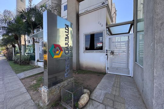 Fachada de apartamento à venda com 2 quartos, 41m² em Feitoria, São Leopoldo