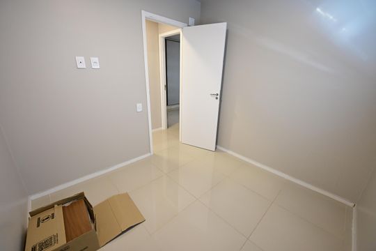 Quarto de apartamento à venda com 2 quartos, 58m² em Setor Bela Vista, Goiânia