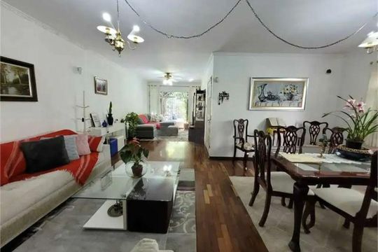 Sala de casa à venda com 6 quartos, 274m² em Lapa, São Paulo