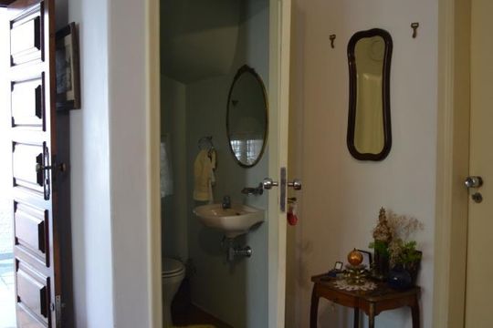 Sala de casa à venda com 3 quartos, 140m² em Vila Cordeiro, São Paulo
