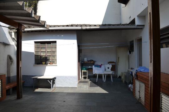 Casa à venda com 3 quartos, 140m² em Vila Cordeiro, São Paulo