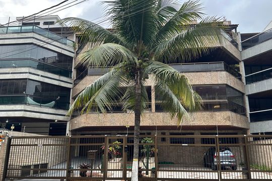 Fachada de apartamento para alugar com 4 quartos, 300m² em Recreio dos Bandeirantes, Rio de Janeiro
