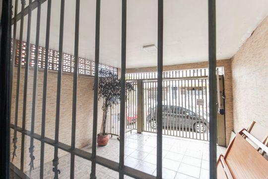Vista da Sala de casa para alugar com 3 quartos, 110m² em Vila Rosaria, São Paulo