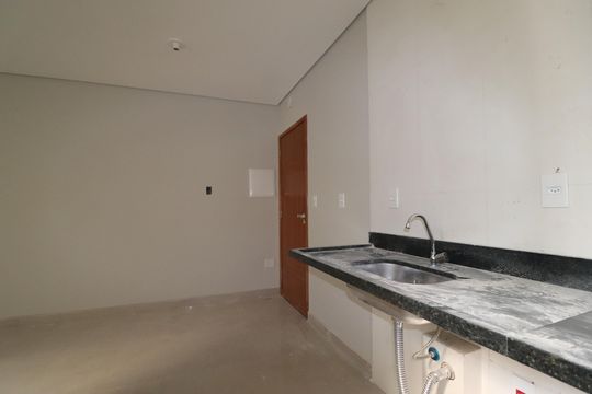 Cozinha de apartamento à venda com 2 quartos, 47m² em Campestre, Santo André