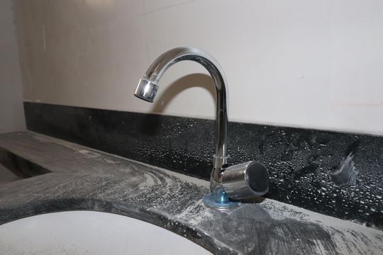 Banheiro  de apartamento à venda com 2 quartos, 47m² em Campestre, Santo André