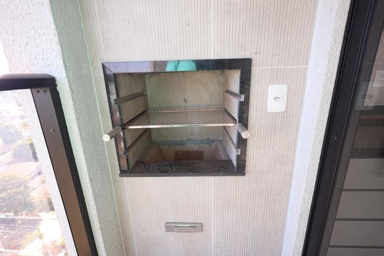 Sacada de apartamento à venda com 3 quartos, 74m² em Vila Rosa, Goiânia