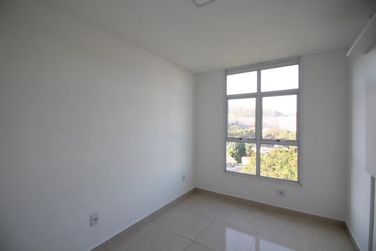 Quarto de apartamento para alugar com 1 quarto, 37m² em Taquara, Rio de Janeiro