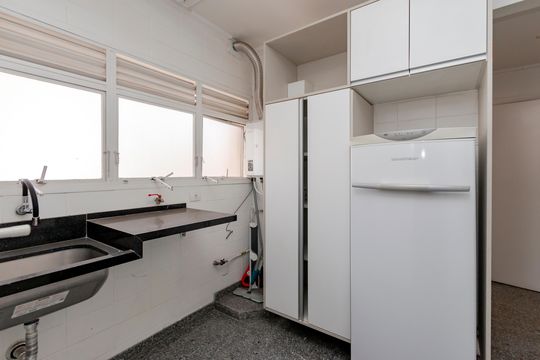 Área de Serviço de apartamento à venda com 3 quartos, 240m² em Campo Belo, São Paulo