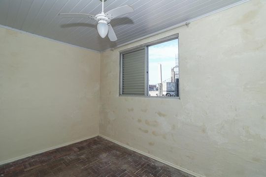 Quarto 2 de apartamento à venda com 2 quartos, 41m² em Rubem Berta, Porto Alegre