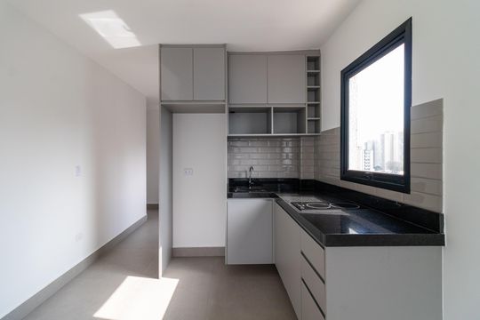 Cozinha de apartamento para alugar com 1 quarto, 38m² em Pompeia, São Paulo
