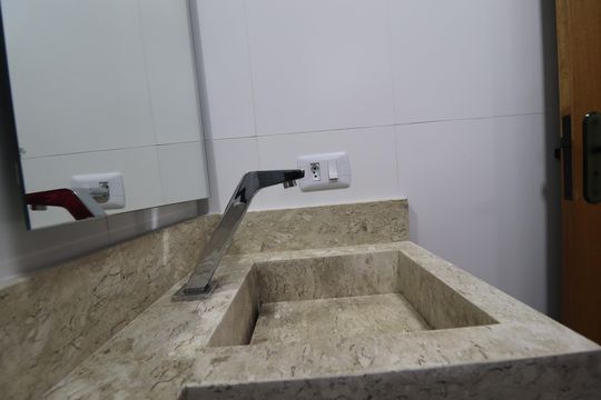 Banheiro Quarto 1 suíte de casa à venda com 3 quartos, 140m² em Vila Camilópolis, Santo André