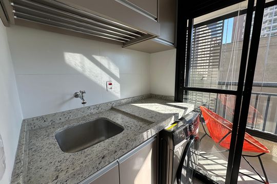 Área de Serviço de apartamento para alugar com 1 quarto, 41m² em Empresarial 18 do Forte, Barueri