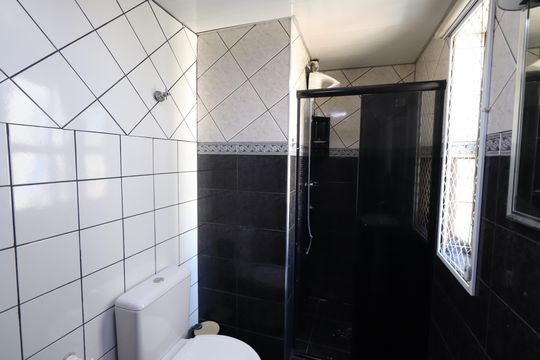 Banheiro de apartamento à venda com 2 quartos, 59m² em Tatuapé, São Paulo