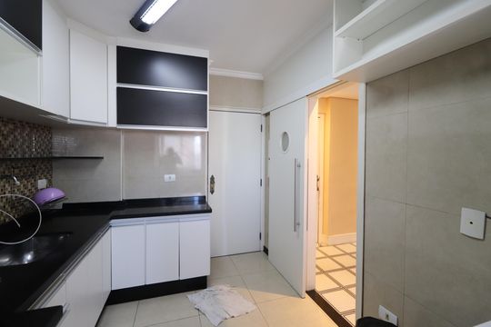 Cozinha de apartamento à venda com 2 quartos, 59m² em Tatuapé, São Paulo