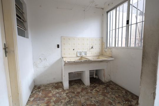 Área de Serviço de casa para alugar com 3 quartos, 189m² em Jardim Bela Vista, Santo André