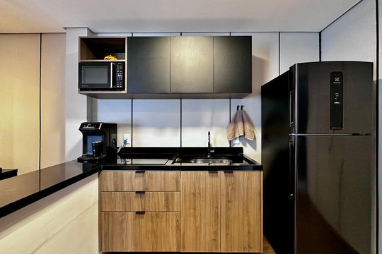 Cozinha de kitnet/studio para alugar com 1 quarto, 50m² em Santo Amaro, São Paulo