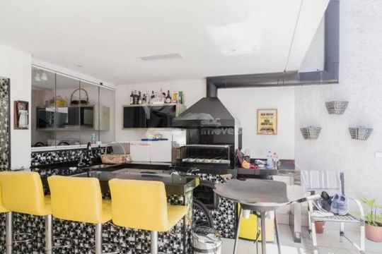 Casa à venda com 3 quartos, 255m² em Vila Vilma, Santo André