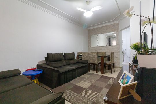 Casa de Condomínio para alugar com 2 quartos, 65m² em Penha de França, São Paulo