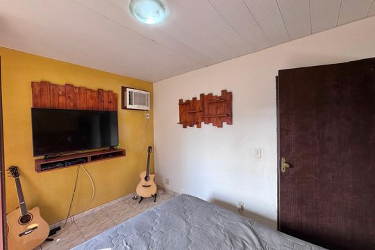 Quarto 1 de casa de condomínio à venda com 2 quartos, 150m² em Vargem Pequena, Rio de Janeiro