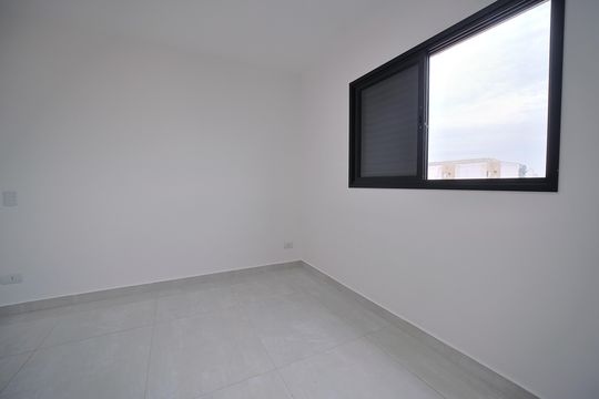 Quarto 2 de casa de condomínio para alugar com 2 quartos, 95m² em Penha de França, São Paulo