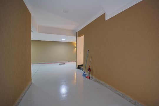 Garagem de casa de condomínio para alugar com 2 quartos, 95m² em Penha de França, São Paulo