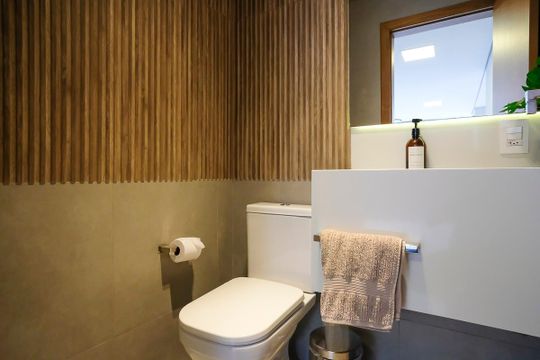 Lavabo da área gourmet de casa à venda com 3 quartos, 183m² em Santa Maria, Santo André