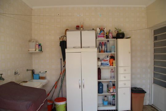 Área de Serviço de casa à venda com 5 quartos, 585m² em Vila Rosalia, Guarulhos