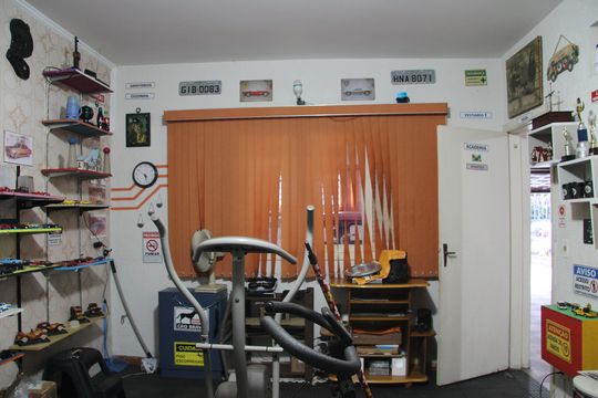 Academia de casa à venda com 5 quartos, 585m² em Vila Rosalia, Guarulhos