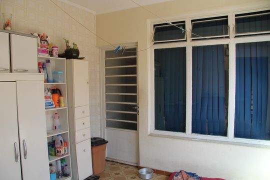 Área de Serviço de casa à venda com 5 quartos, 585m² em Vila Rosalia, Guarulhos