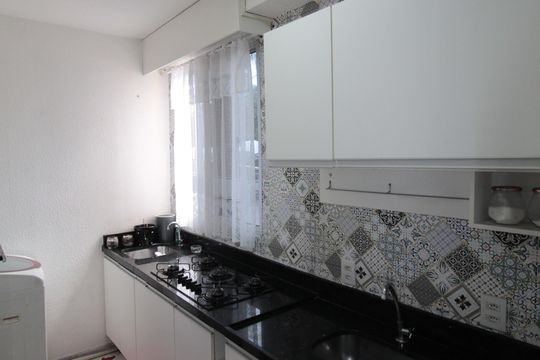 Cozinha e Área de Serviço de apartamento à venda com 2 quartos, 43m² em Trevo, Belo Horizonte