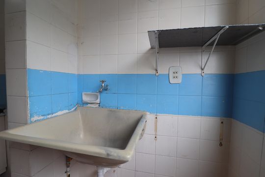 Área de Serviço de apartamento para alugar com 2 quartos, 64m² em Jardim Alzira Franco, Santo André