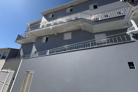 Fachada de kitnet/studio para alugar com 1 quarto, 36m² em Vila Tupi, Várzea Paulista