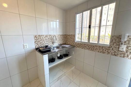 Cozinha de kitnet/studio para alugar com 1 quarto, 36m² em Vila Tupi, Várzea Paulista