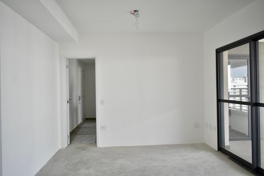 Sala de apartamento à venda com 3 quartos, 141m² em Mirandópolis, São Paulo