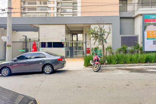 Fachada de apartamento à venda com 2 quartos, 56m² em Vila Dom Pedro I, São Paulo