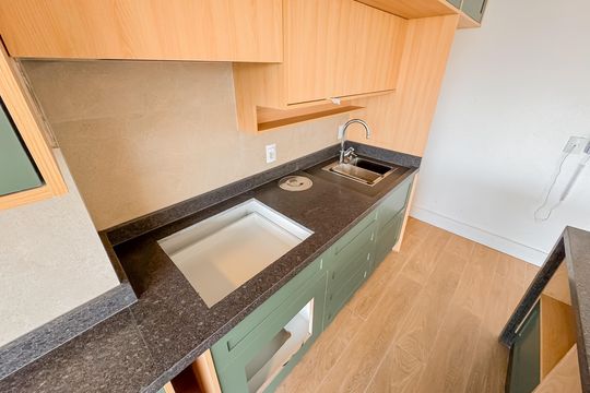 Cozinha de apartamento à venda com 2 quartos, 56m² em Vila Dom Pedro I, São Paulo
